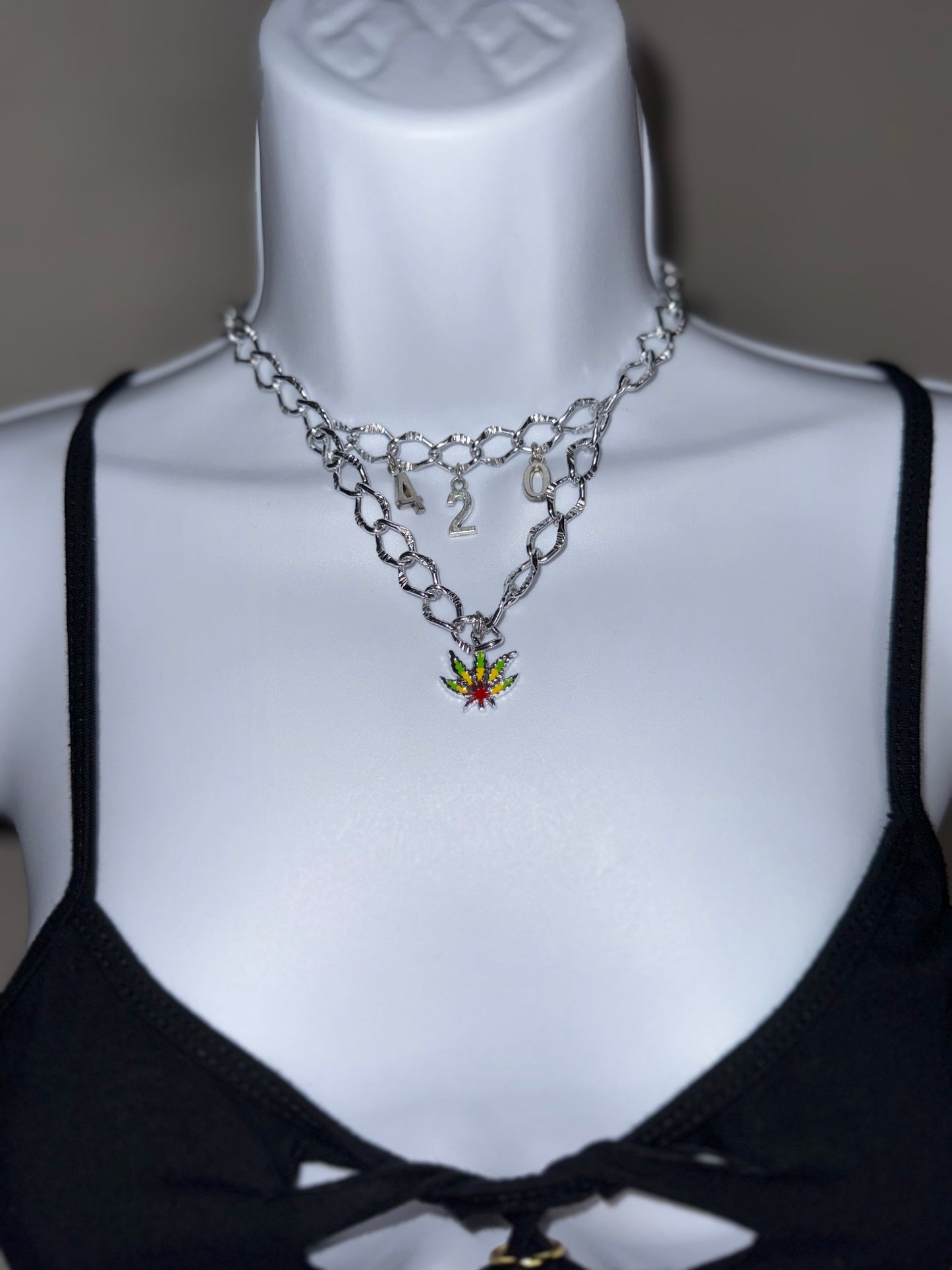 420 BADDIE CHAIN