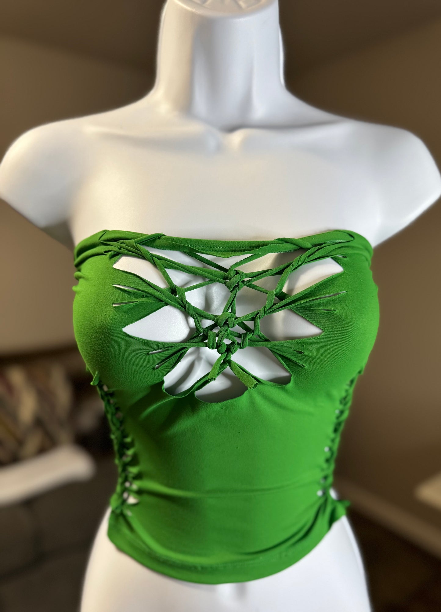 SOUR APPLE TUBE TOP