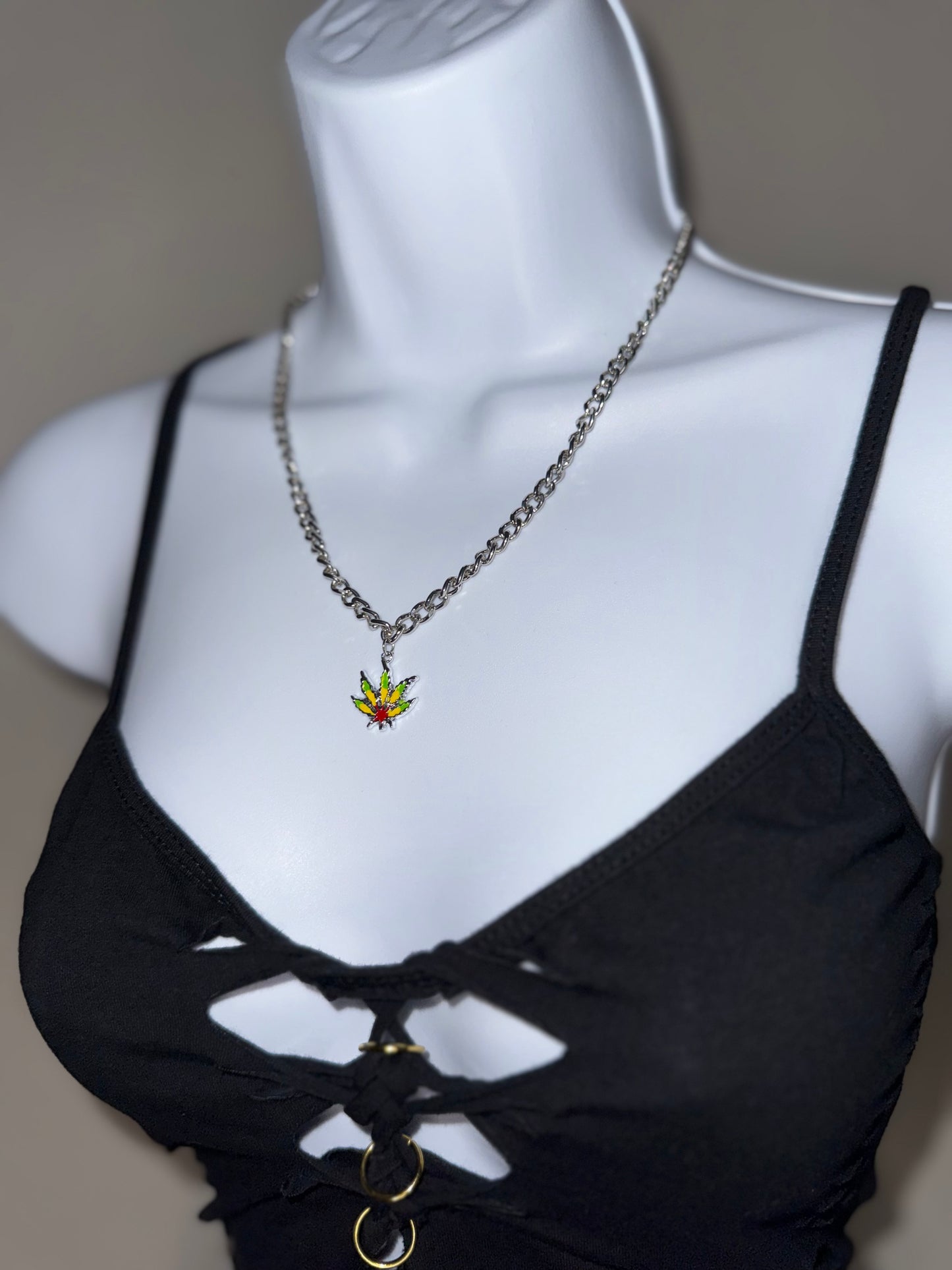 SILVER HAZE NECKLACE