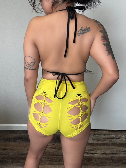 BUMBLE BOOTY SHORTS